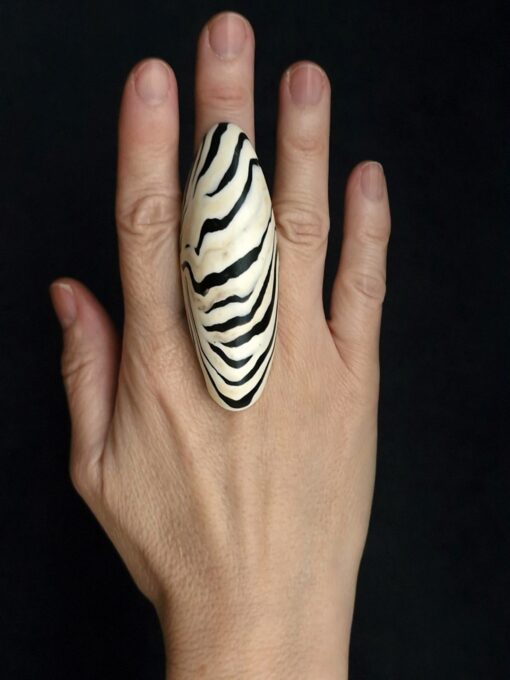 Vegan Ivory & Black Ring - Size 6.5 - Image 2