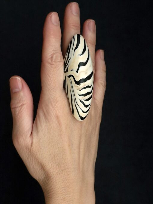 Vegan Ivory & Black Ring - Size 6.5 - Image 3