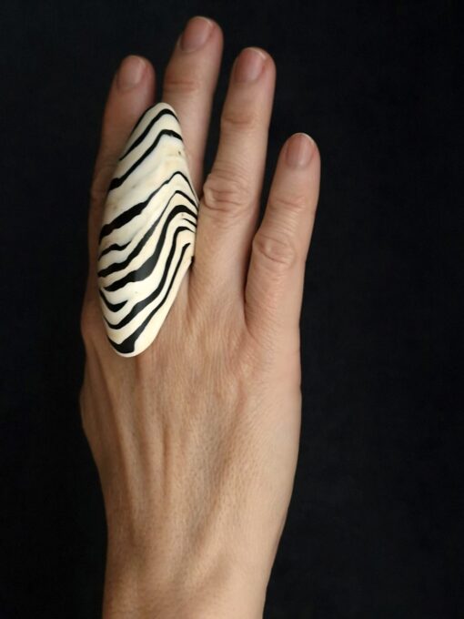 Vegan Ivory & Black Ring - Size 6.5