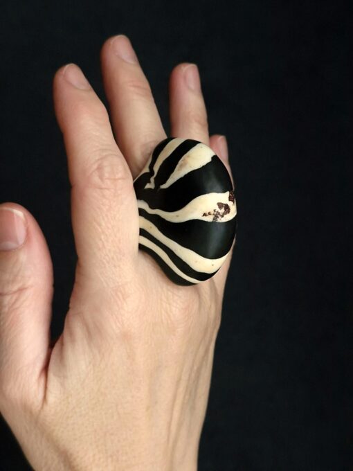 Vegan Ivory & Black Ring - Size 8 - Image 3