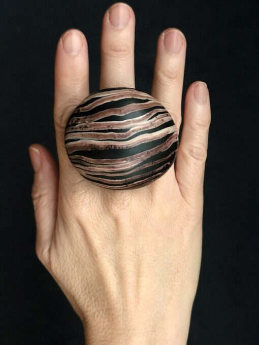 Brown & Black Ring - Size 8 - Image 2
