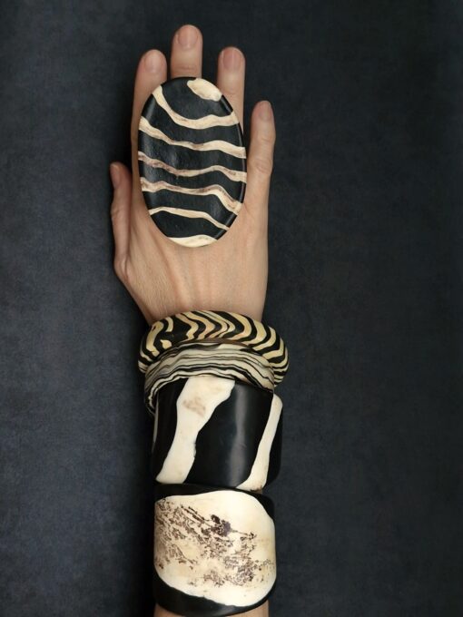 Vegan Ivory & Black Ring - Size 9 - Image 5
