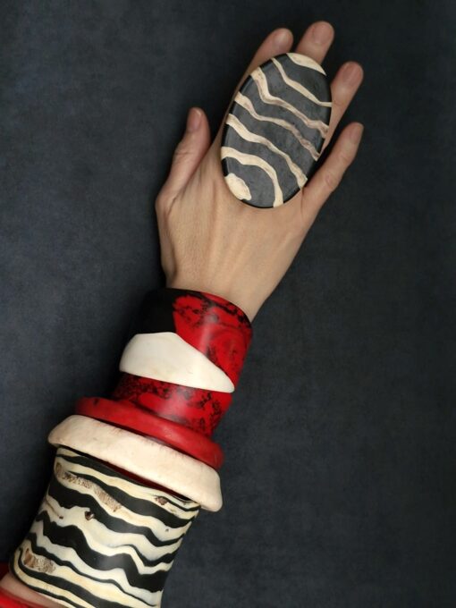 Vegan Ivory & Black Ring - Size 9 - Image 6