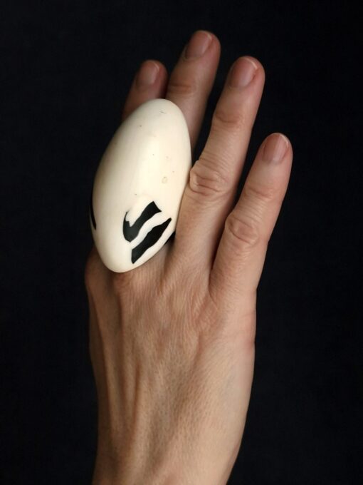 Vegan Ivory & Black Ring - Size 8.5 - Image 4