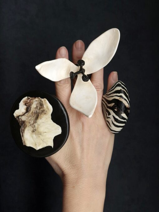 Vegan Ivory & Black Flower Ring - Size 8 - Image 5