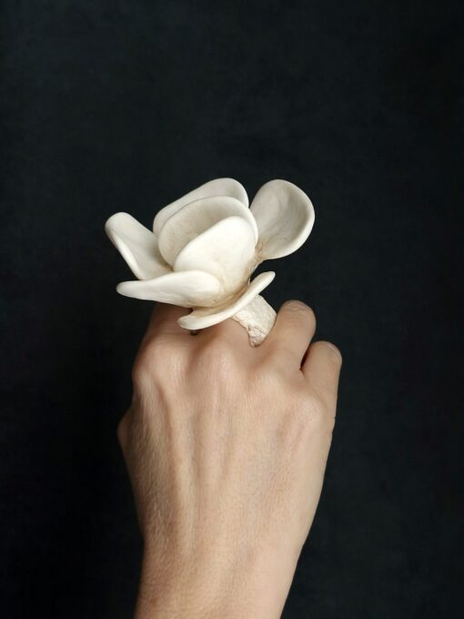 Vegan Ivory Flower Ring - Size 7.5 - Image 4